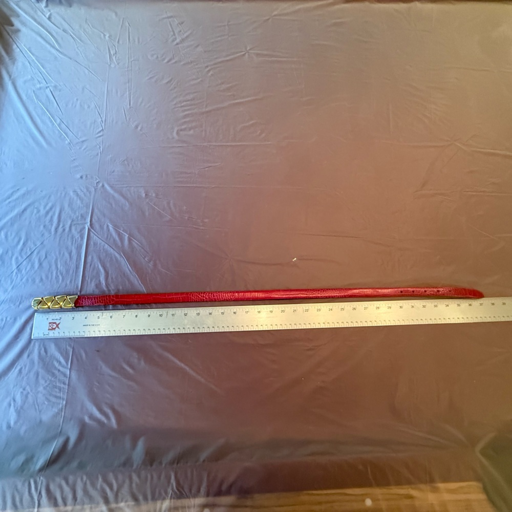 Carlisle Red Leather Snake Embossed 7/8” Belt w/ Gold Buckle Size Medium $398 - Picture 7 of 9